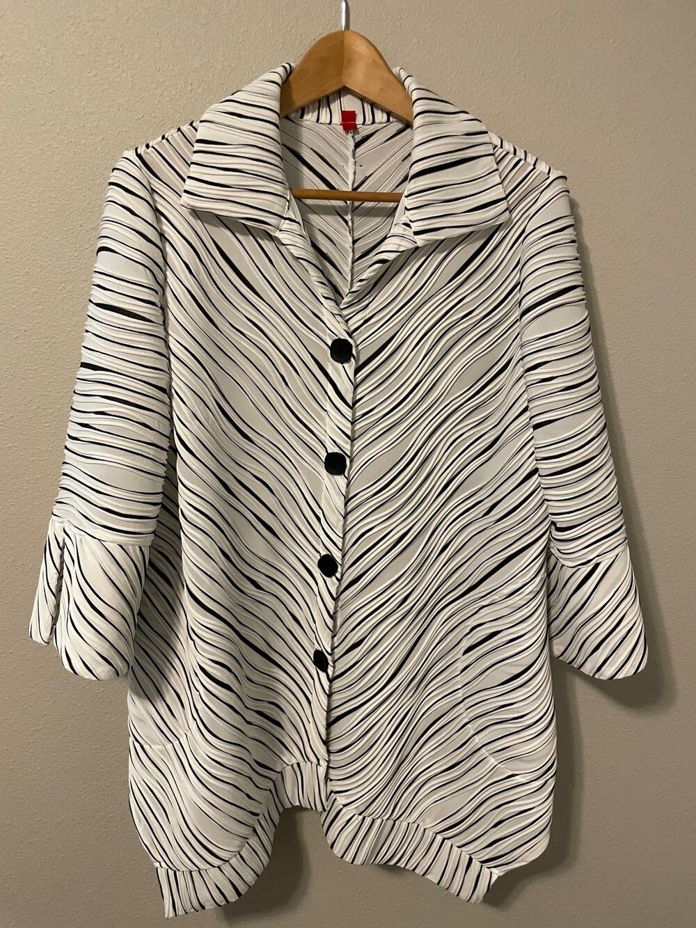 IC Collection Ribbed Jacket Womens XL White Black Striped Button Front Modern